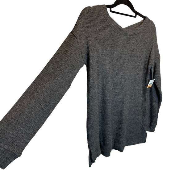 1. State Lattice V-Back Waffle Weave Sweater in Medium Heather Grey Small New - Picture 8 of 8